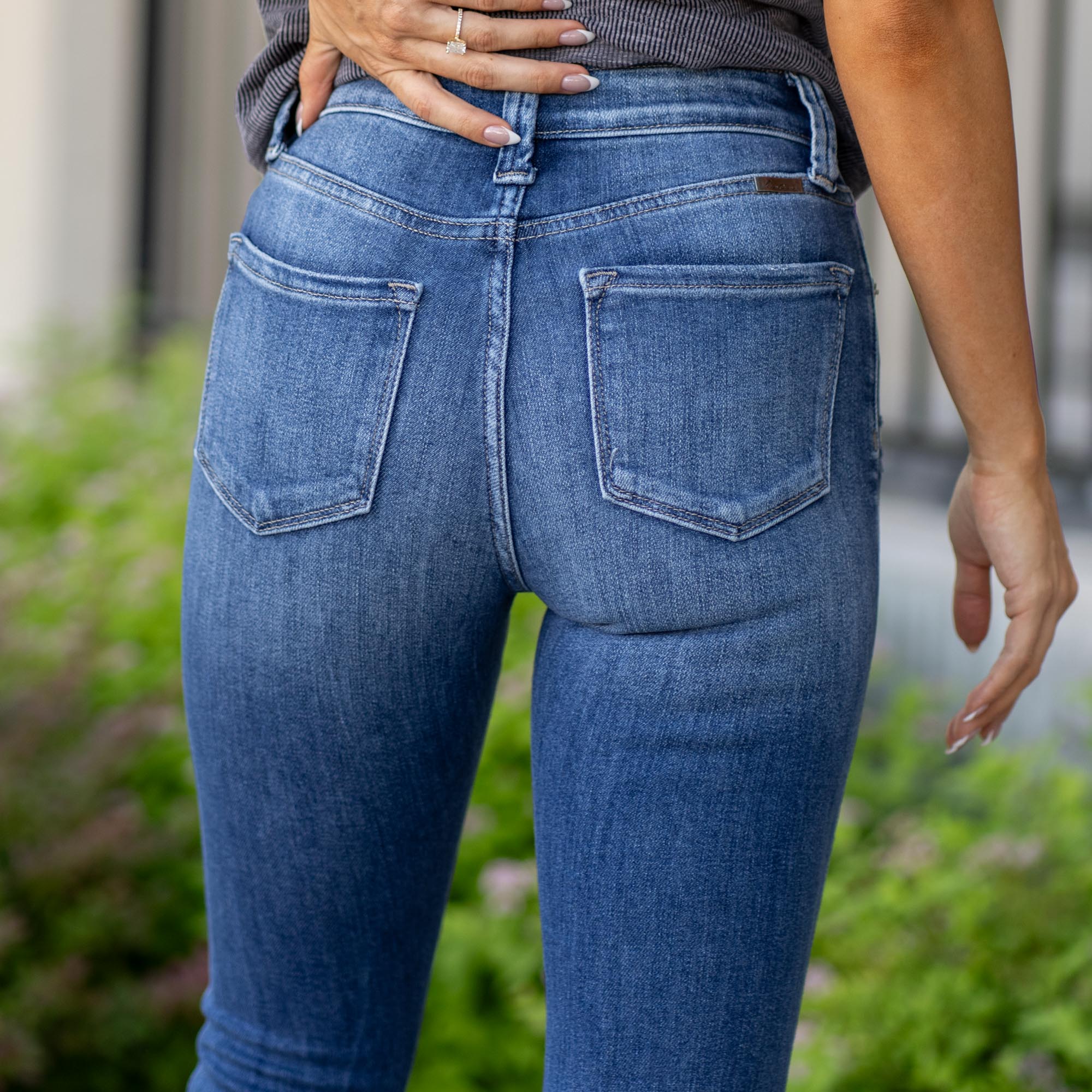 Kaleen High Rise Ankle Skinny