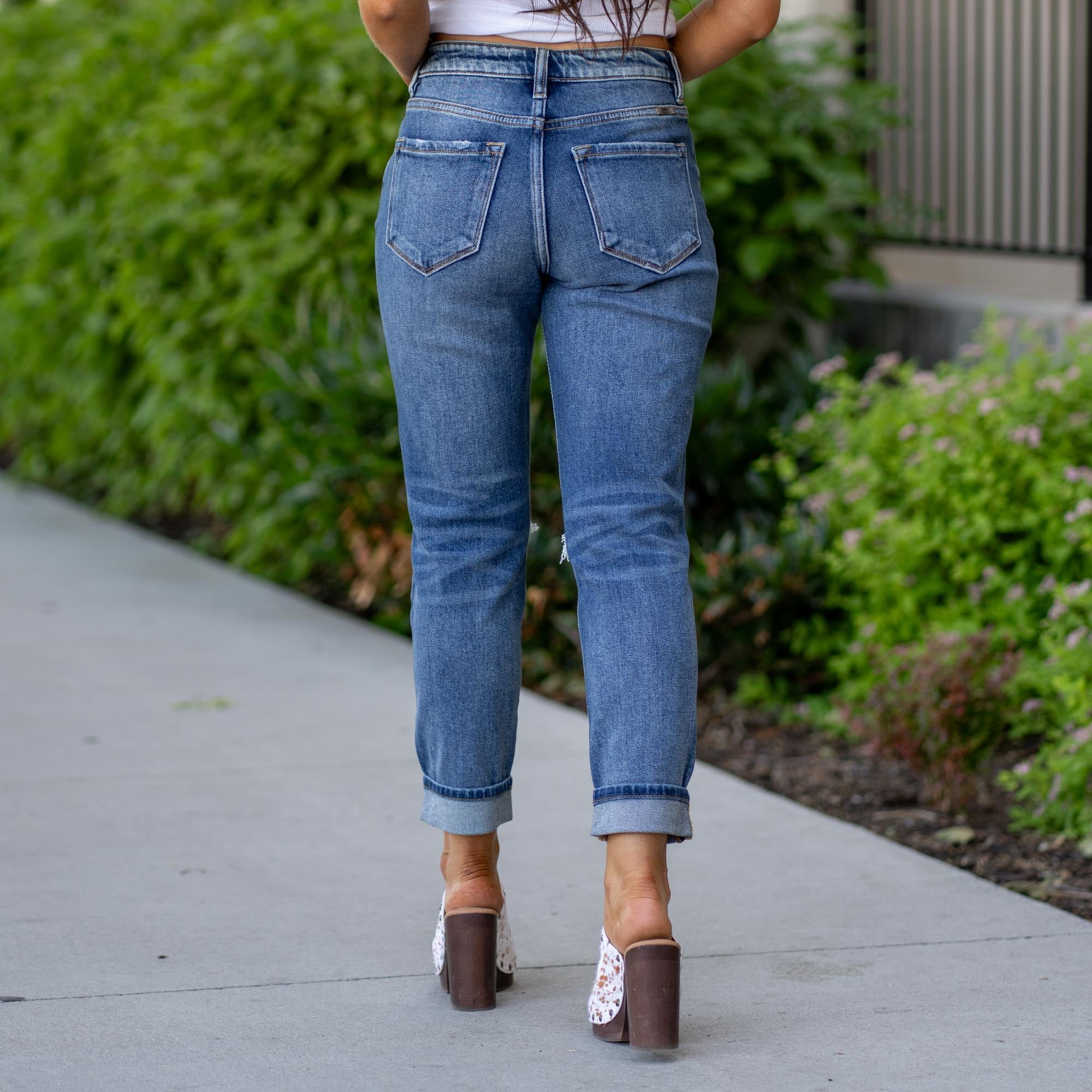 KanCan Milan High Rise Mom Fit