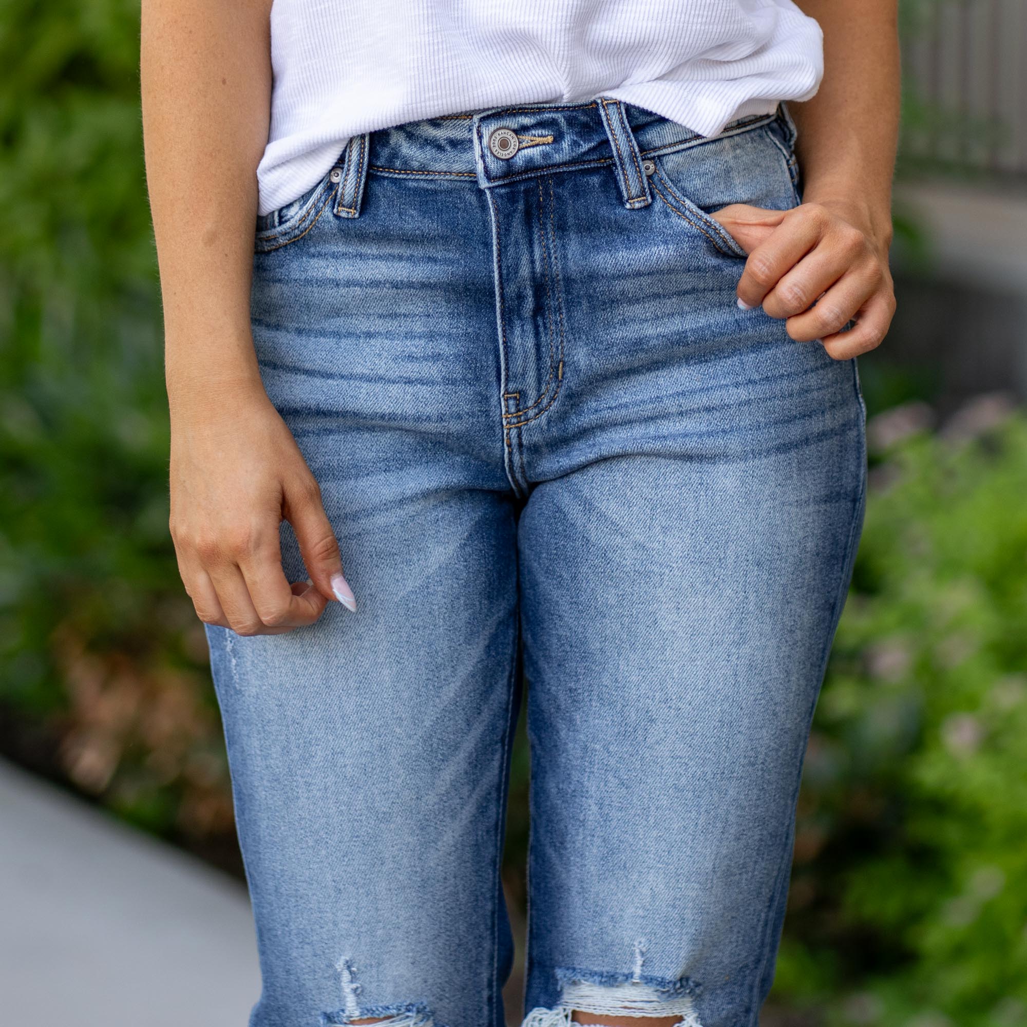 KanCan Milan High Rise Mom Fit