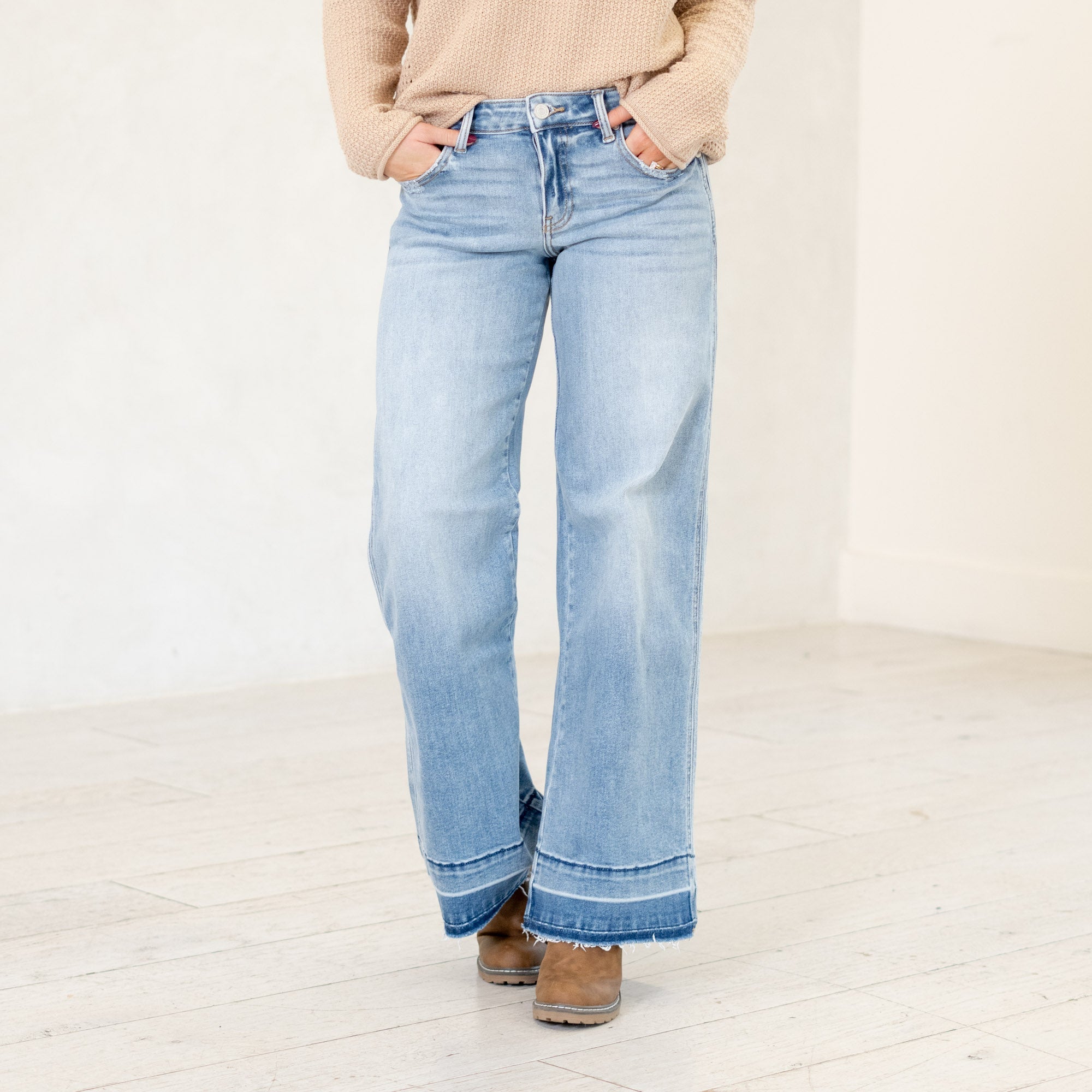 Lizette Mid Rise Wide Leg