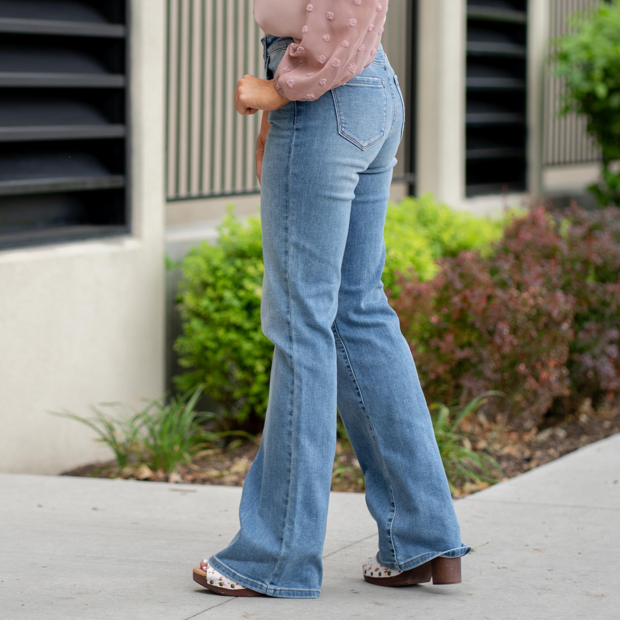 Curvy Fit Dulce High Rise Wide Flare