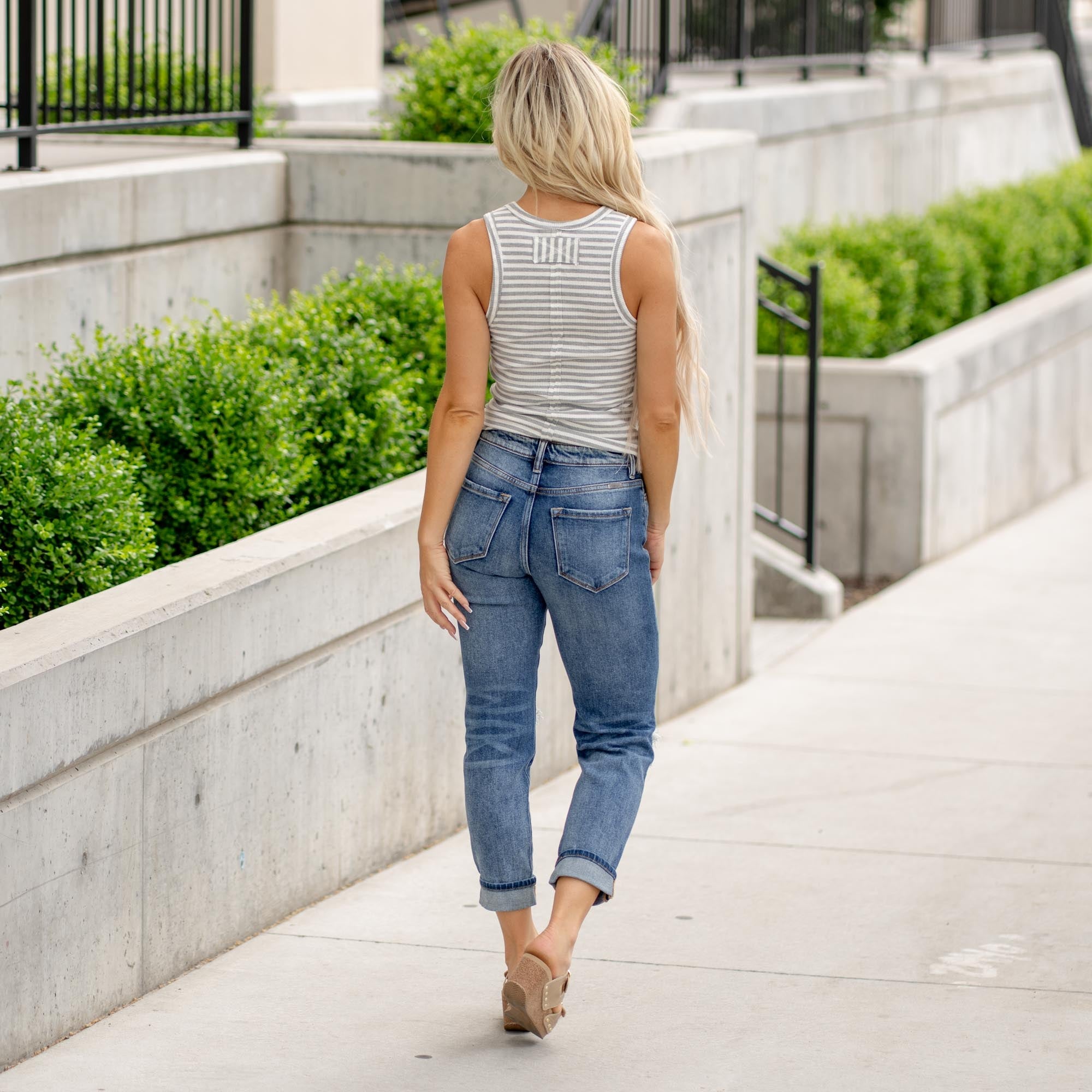 KanCan Milan High Rise Mom Fit