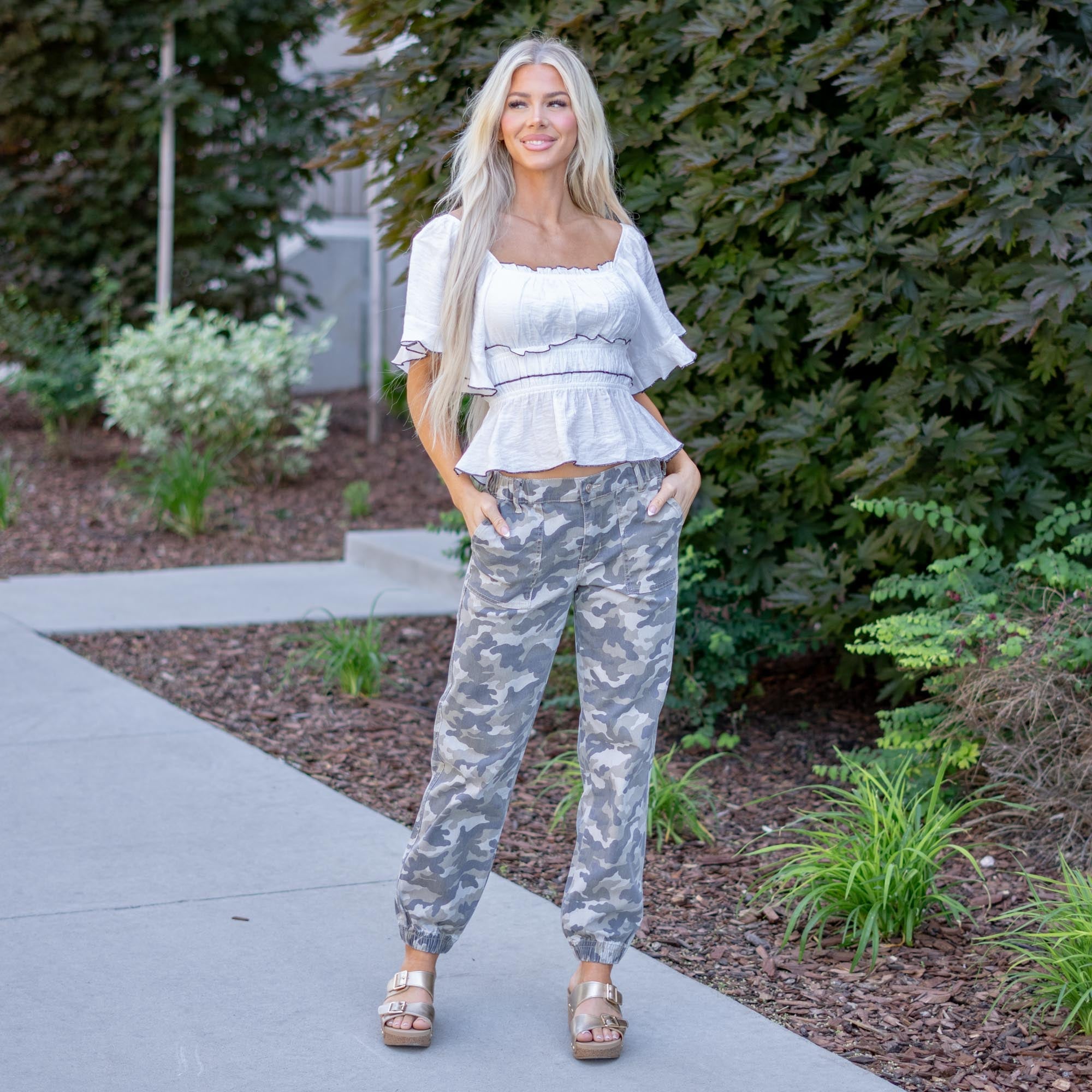 KanCan High Rise Camo Jogger Jeans