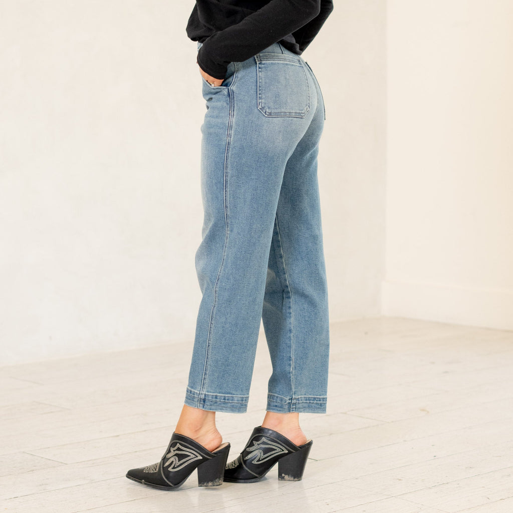 Devina Ultra High Rise Tapered  Fit