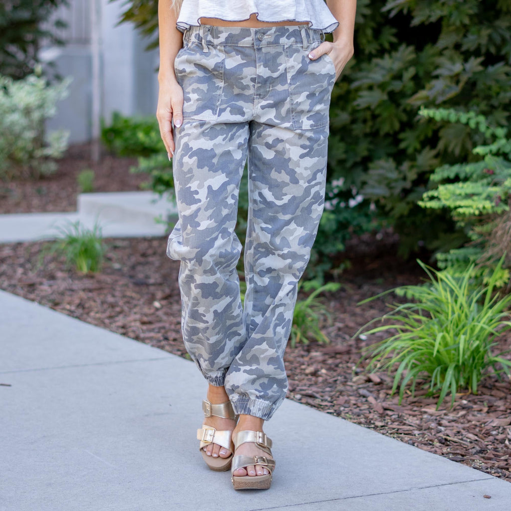 KanCan High Rise Camo Jogger Jeans