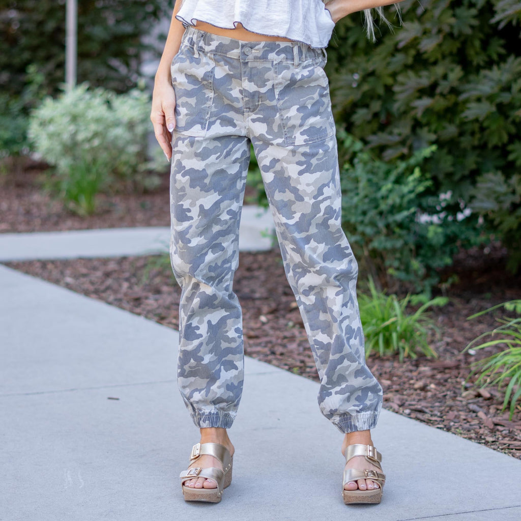 KanCan High Rise Camo Jogger Jeans