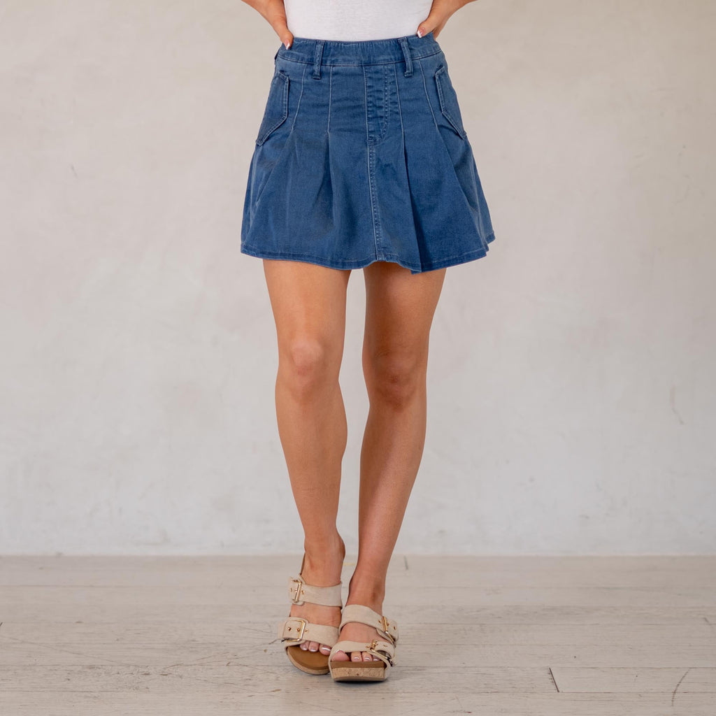 KanCan Sandy High Rise Pleated Mini Skort