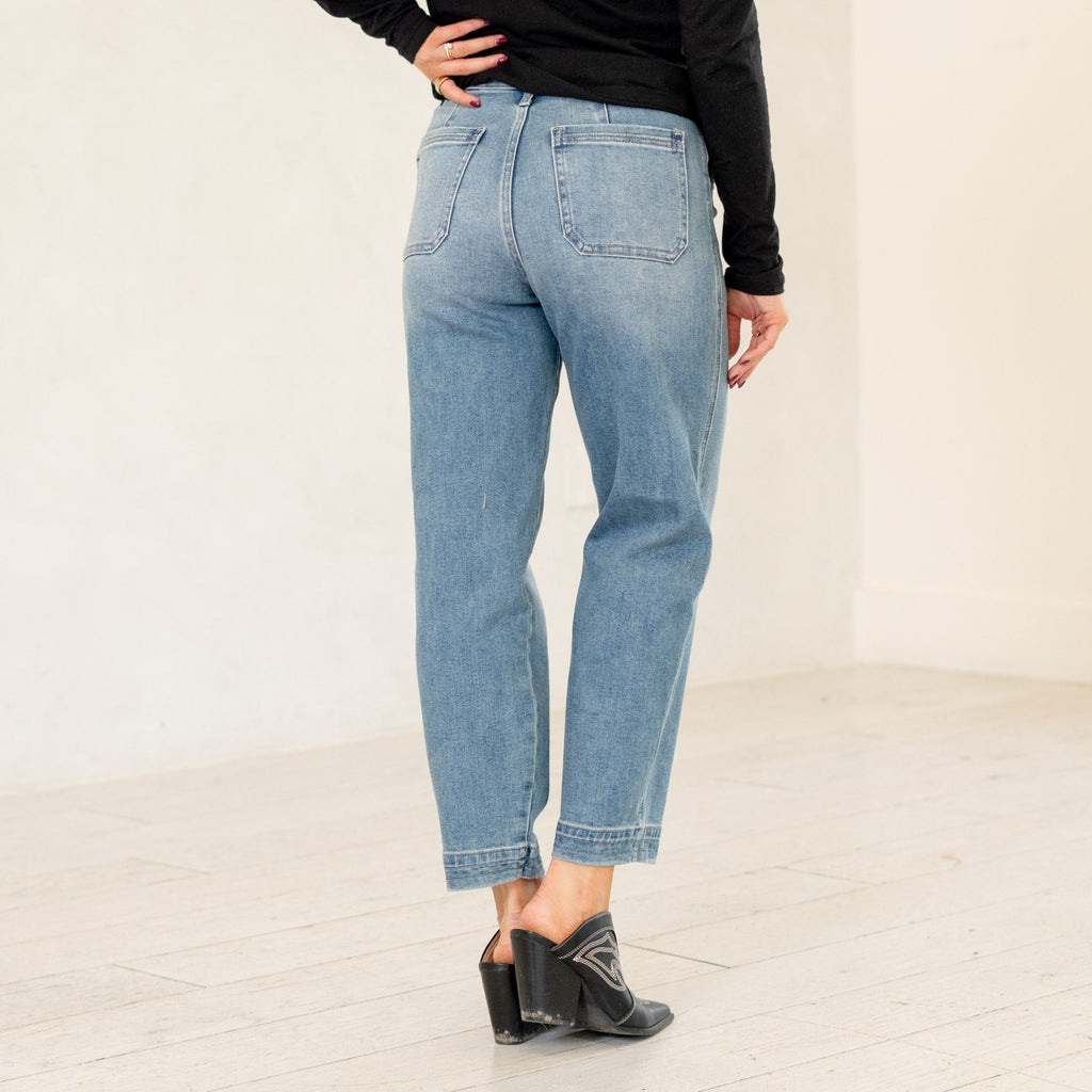 Devina Ultra High Rise Tapered  Fit