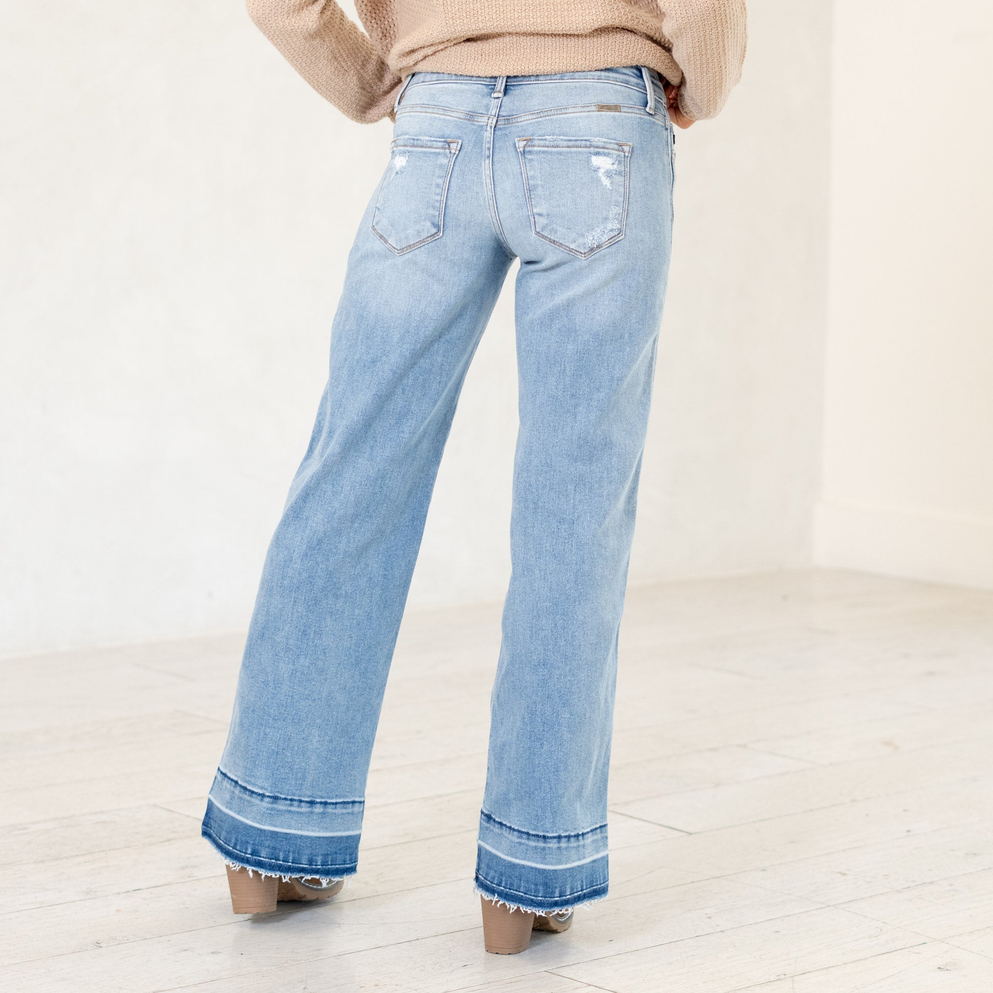 Lizette Mid Rise Wide Leg
