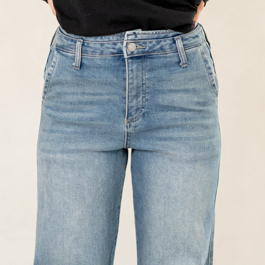 Devina Ultra High Rise Tapered  Fit